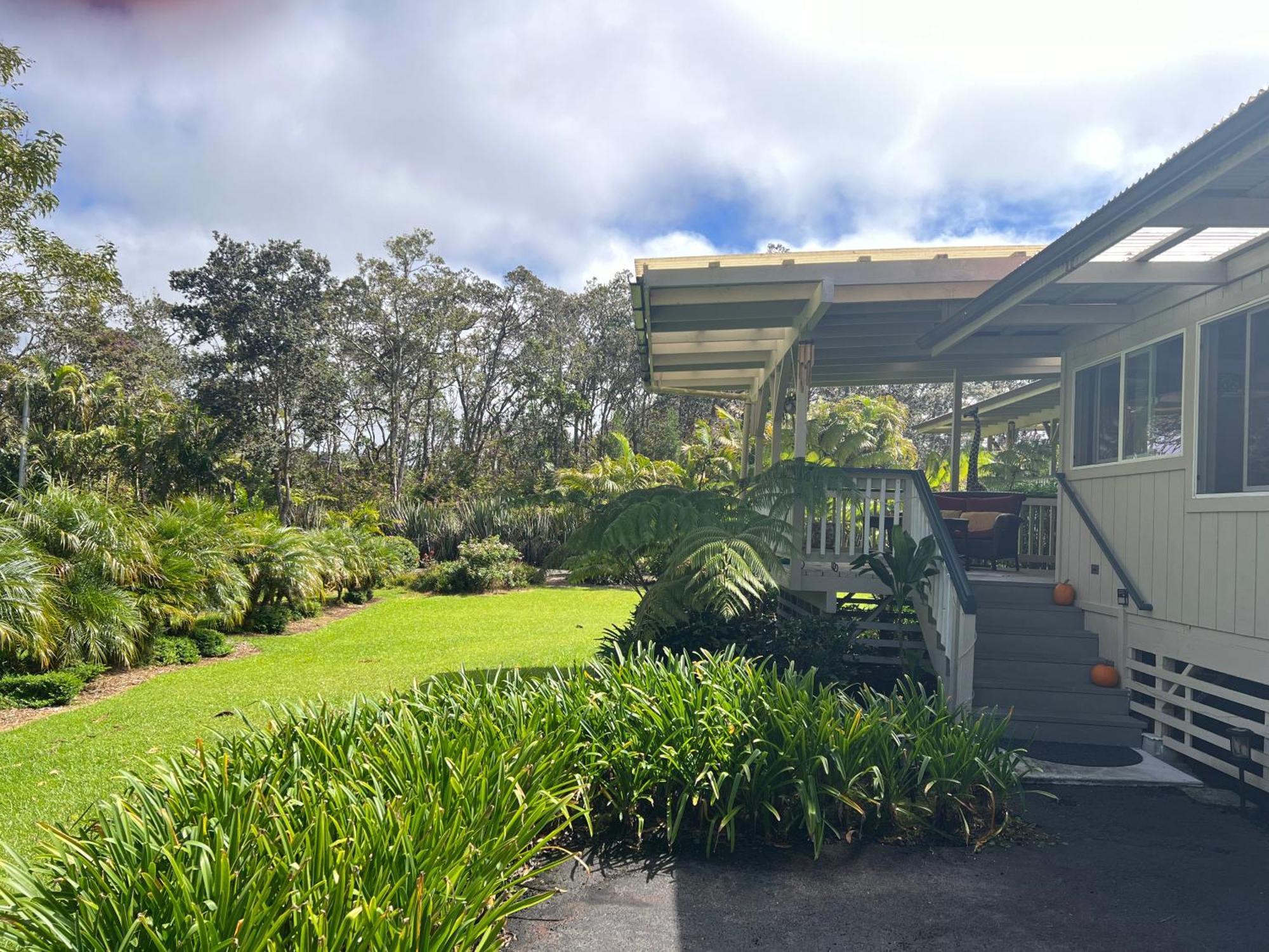 Aloha Junction Bed And Breakfast -Minutes Away From Hawaii Volcanoes National Park المظهر الخارجي الصورة