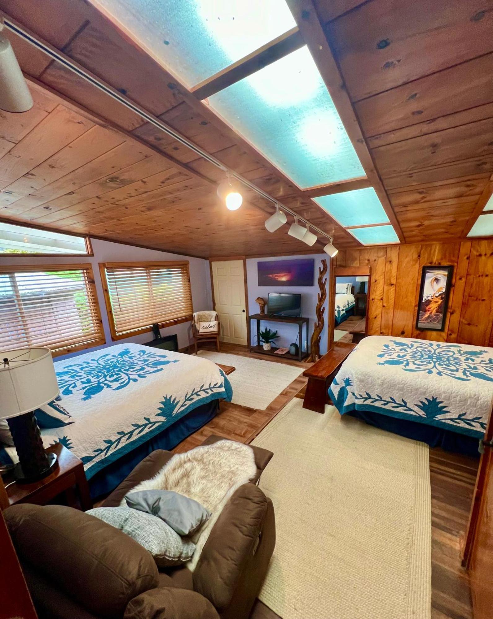 Aloha Junction Bed And Breakfast -Minutes Away From Hawaii Volcanoes National Park المظهر الخارجي الصورة